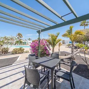 Holiday home Bandama 14! 2 Bedroom Newly Renovated Bungalow, Pocillos, Puerto Del Carmen., Puerto del Carmen (Lanzarote)